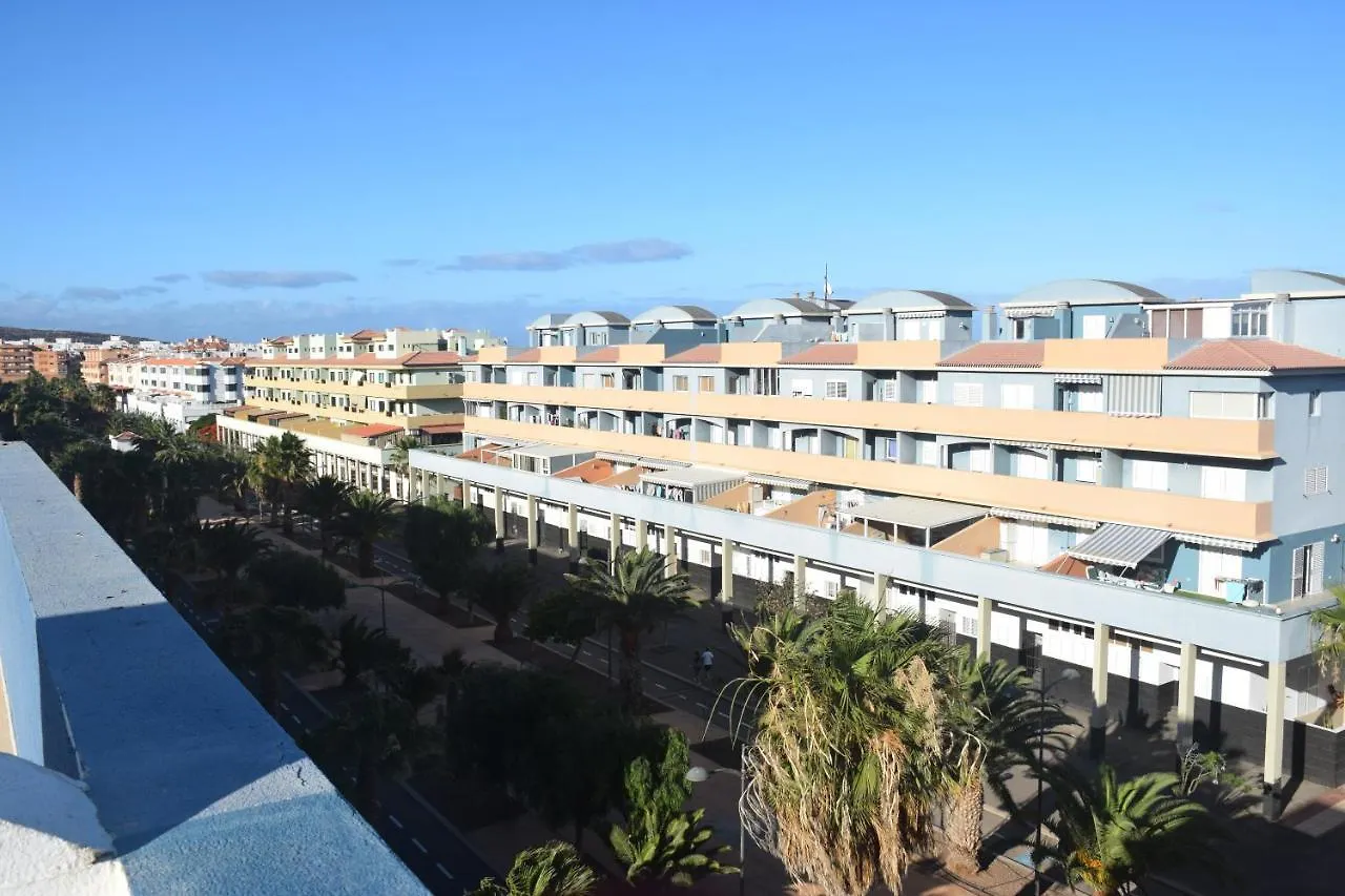 DESCANSA JUNTO AL MAR Puertito de Güimar España
